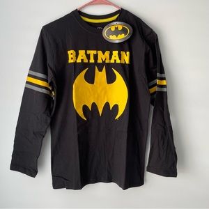 Batman Long Sleeve Graphic Tee NWT